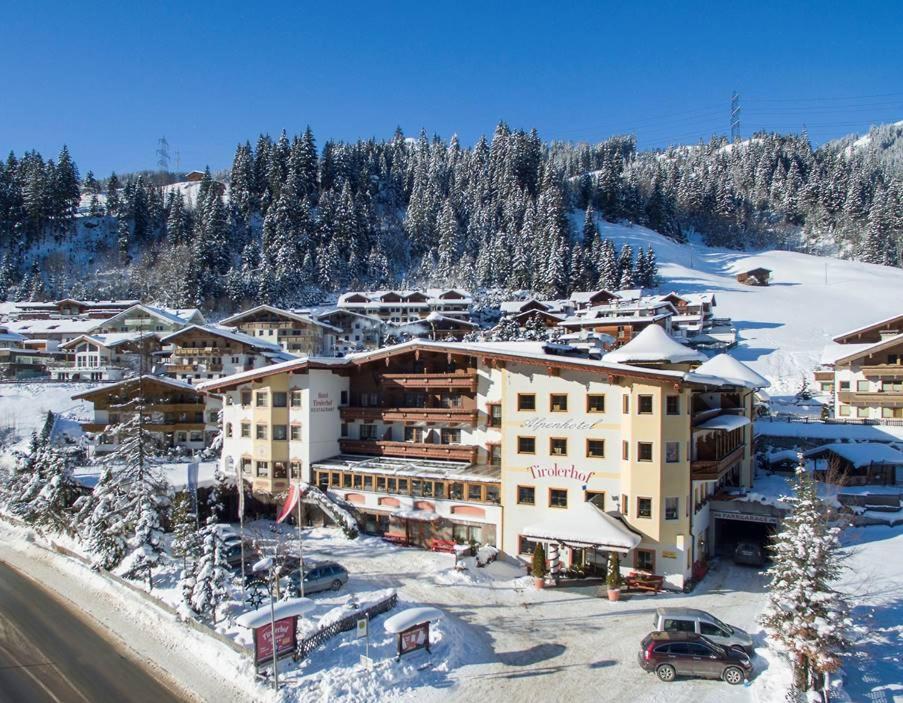 Alpenhotel Tirolerhof Герлос Экстерьер фото