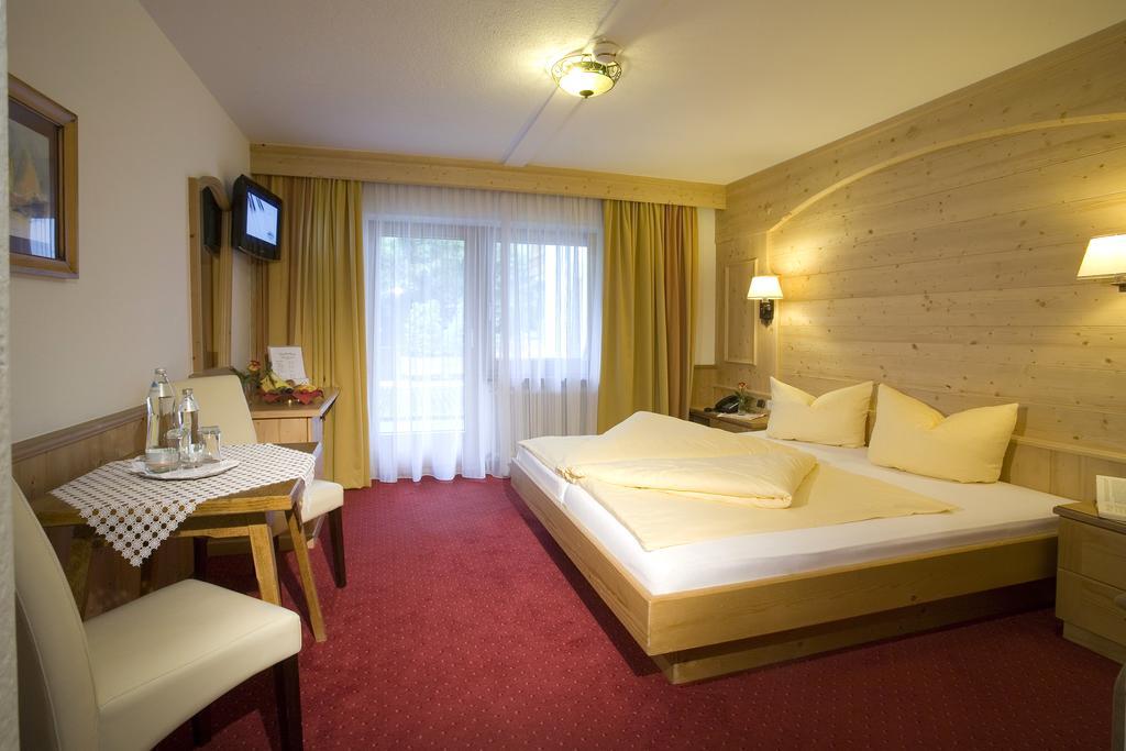 Alpenhotel Tirolerhof Герлос Номер фото