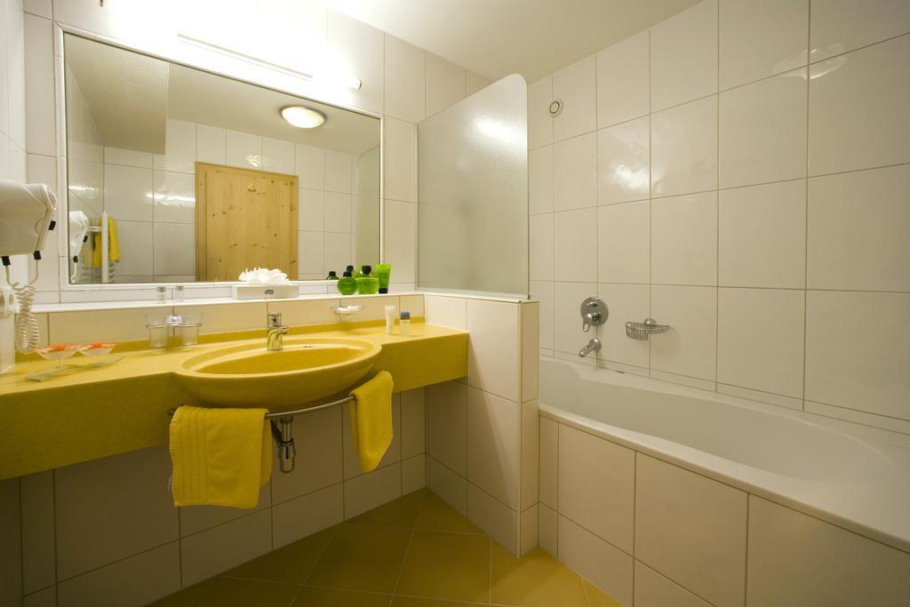 Alpenhotel Tirolerhof Герлос Экстерьер фото