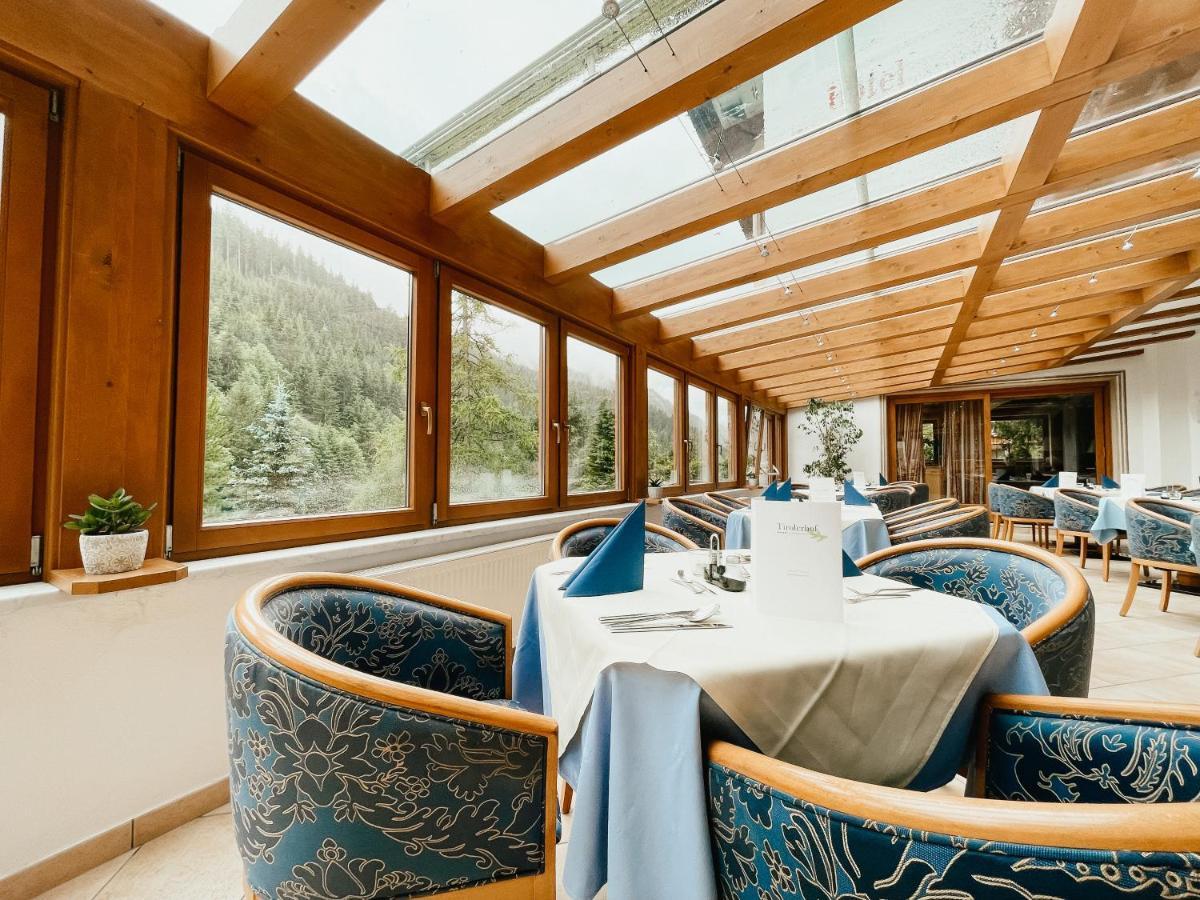 Alpenhotel Tirolerhof Герлос Экстерьер фото