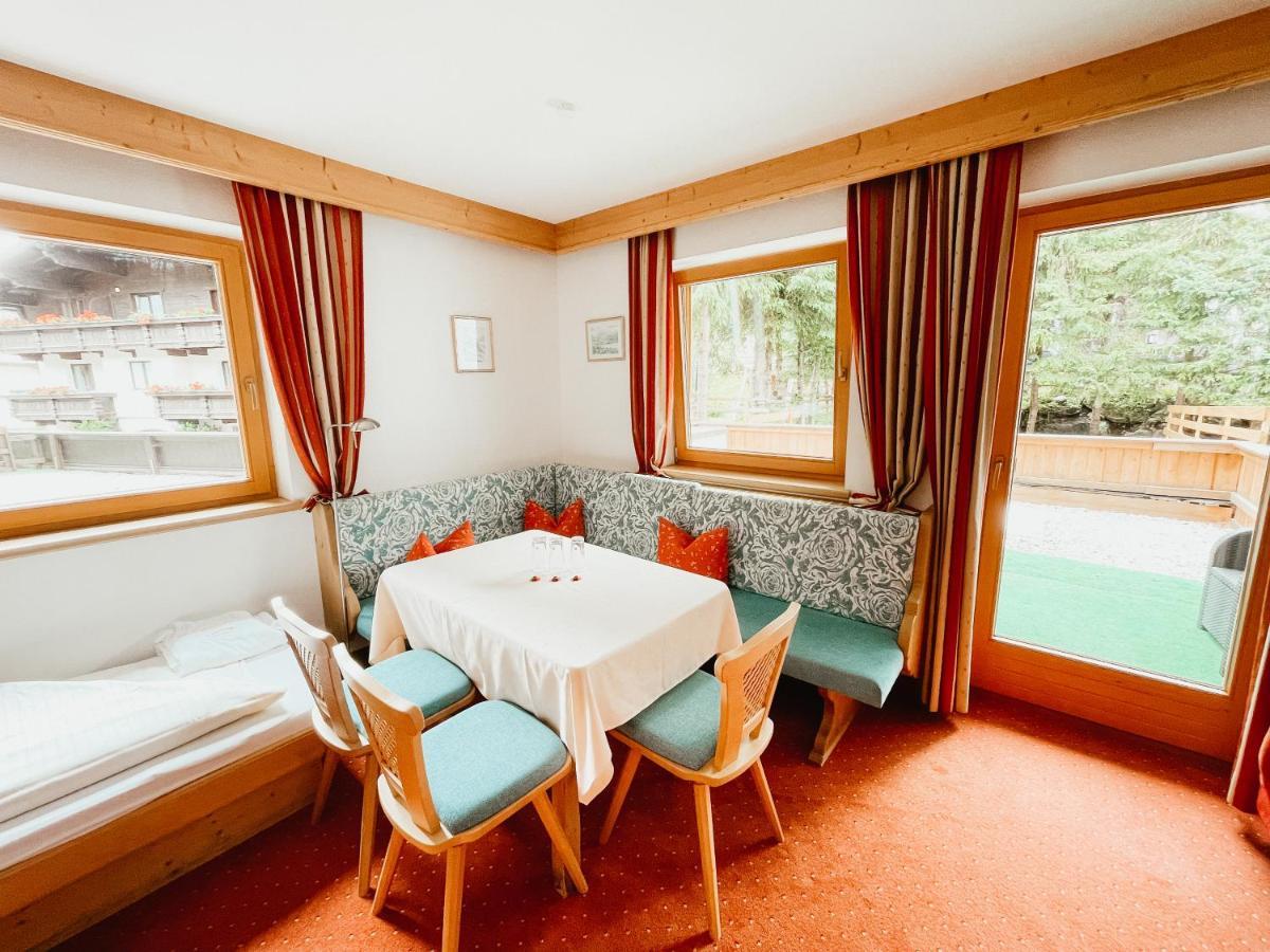 Alpenhotel Tirolerhof Герлос Экстерьер фото